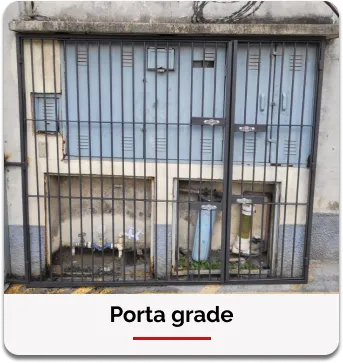 Porta de grade de ferro para residência